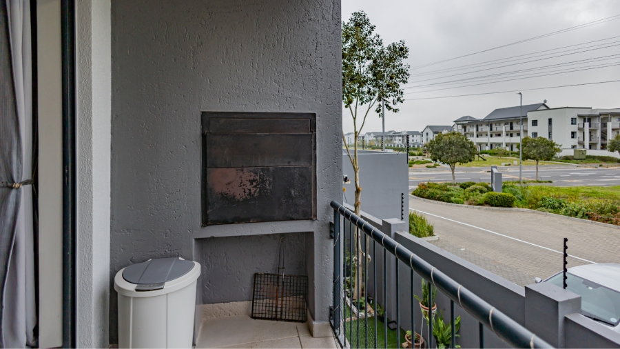 2 Bedroom Property for Sale in Buh Rein Estate Western Cape